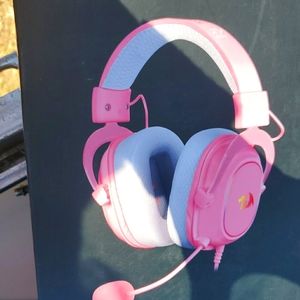 Headfones